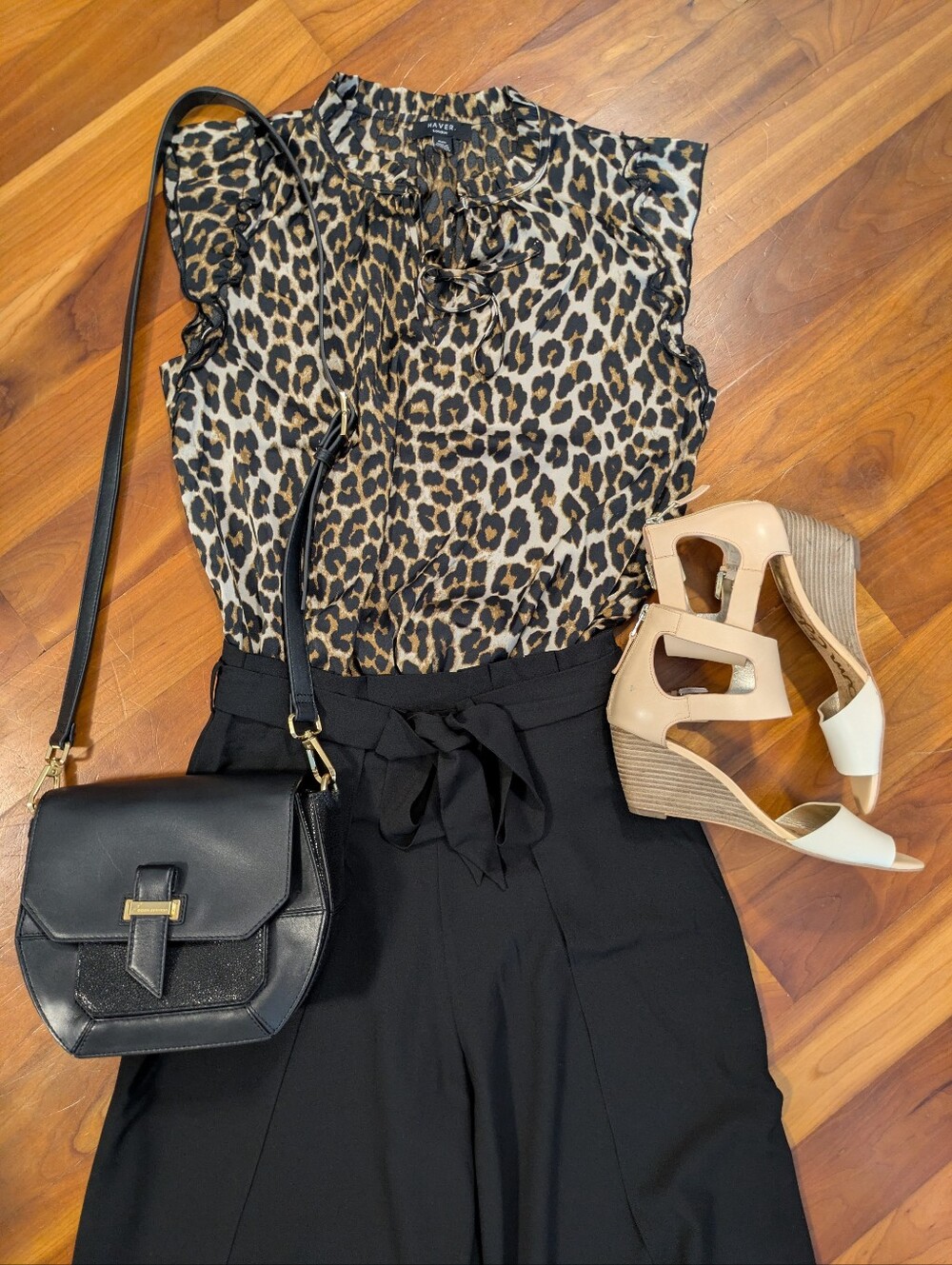 Haver Leopard Print Cap Sleeve Blouse
